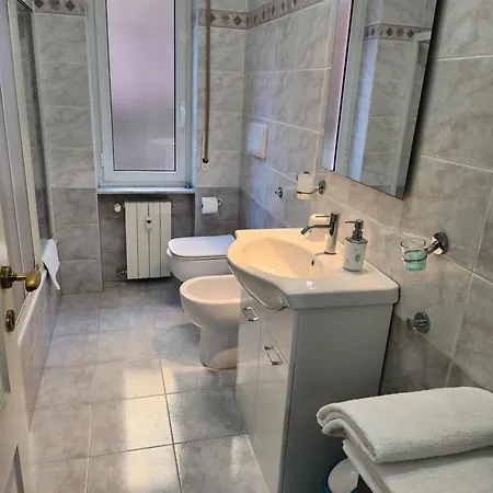 Apartment La Casa Di Ari Vicinissimo Ospedale Gaslini